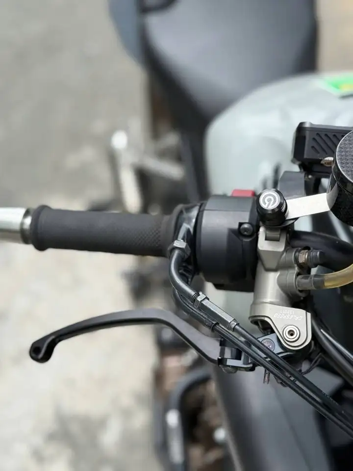 Мотоцикл 650cc