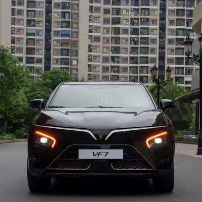 VF7 Dragon 2024 - полная версия - Odo 36 тысяч - очень новая - HCMC