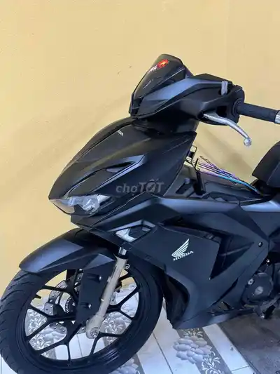 Winner V3 с ABS, замок зажигания, 2023 год, очень красивый