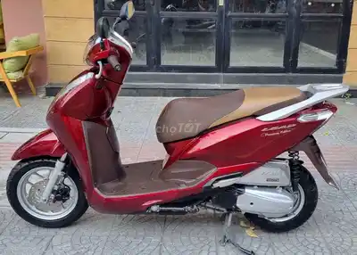 Honda Lead Smartkey, красный, Вьетнам
