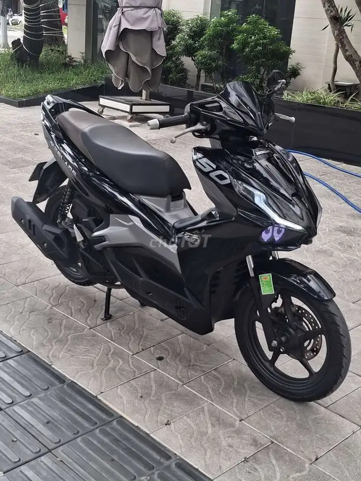 Honda Air Blade 150 черный глянцевый, рег. 2022, номер 43