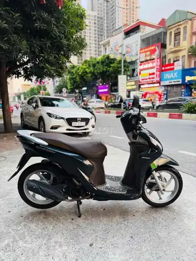 Зеленая команда Honda Vision 2020