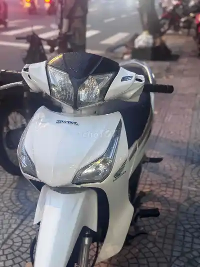 Белый циферблат Honda Future 125 Fi
