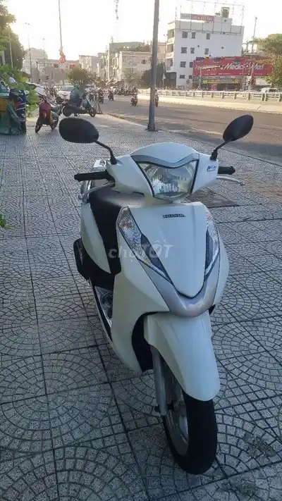 HONDA LEAD 2015 БЕЛЫЙ