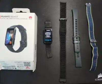 Фитнес-браслет Huawei Band 8