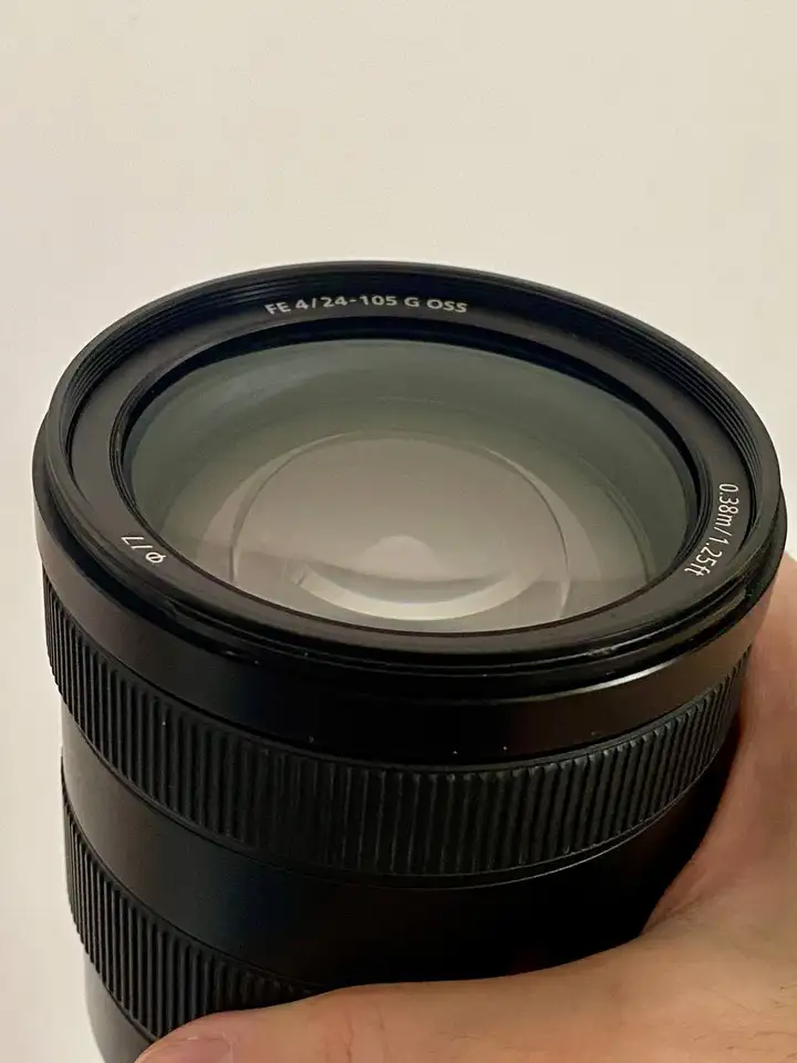 Sony A7M2 + Sony FE 24-105mm F4 G OSS