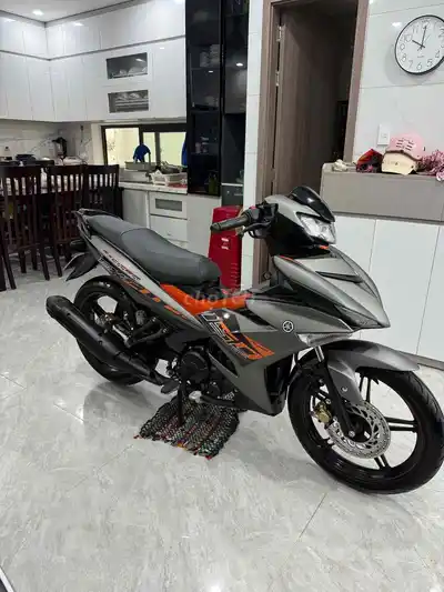 Yamaha Exciter 150 Серо-черный
