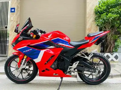 Номерной знак HONDA CBR150 ABS FI TP новый снегоход
