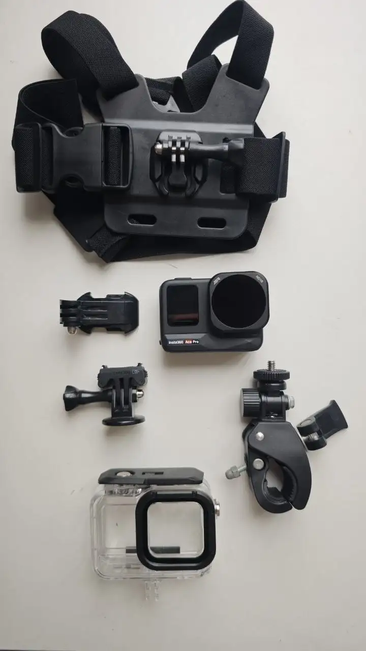 Insta 360 Ace Pro