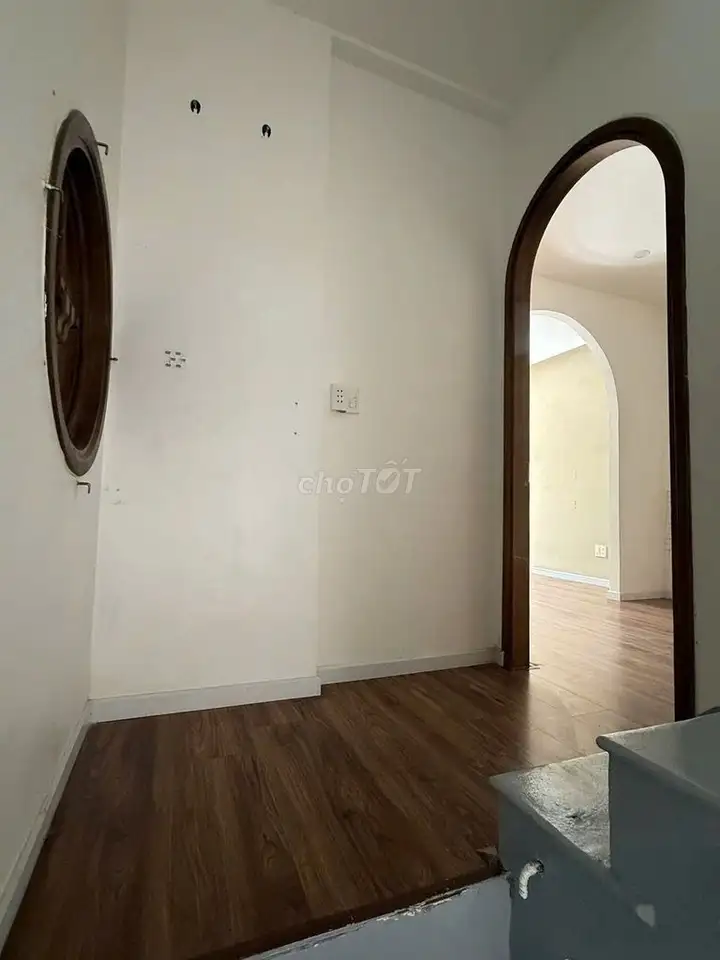 Дом 3 этажа, ул. Нгуен Чи Тхань, ф. Тхать Тханг