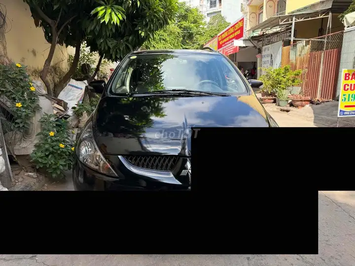 Mitsubishi Grandis 2005 черный AT оригинал