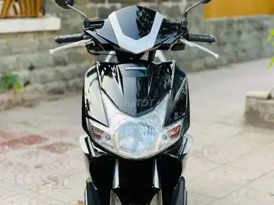 Honda Air Blade черный с серебром 110cc FI, состояние нового