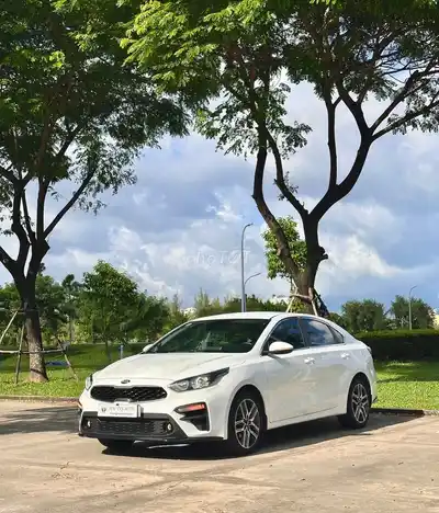 Kia Cerato 1.6AT Deluxe 2019. Новая модель
