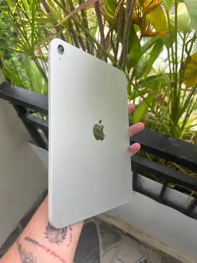 iPad A16 11-го поколения