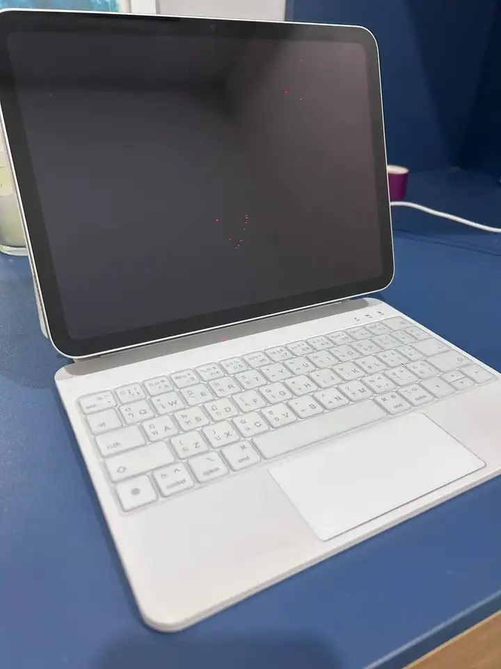 iPad 11" (A16) 128GB Wi-Fi + клавиатура + стилус