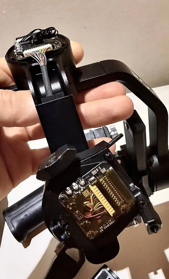 DJI RS 3 Mini на запчасти