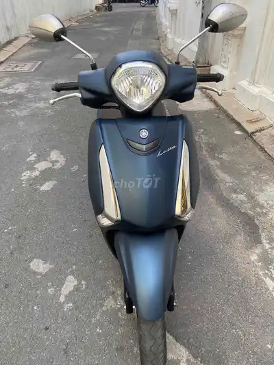 Yamaha Latte 2023 оригинальное состояние номера Хошимина