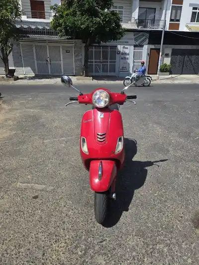 Vespa LX125
