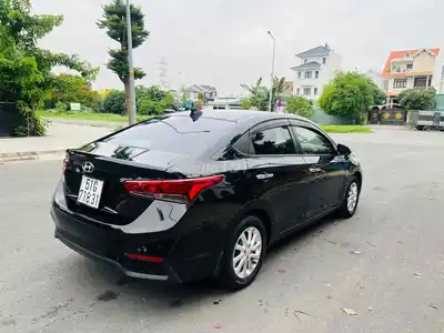 Hyundai Accent MT 2018 черная МКПП