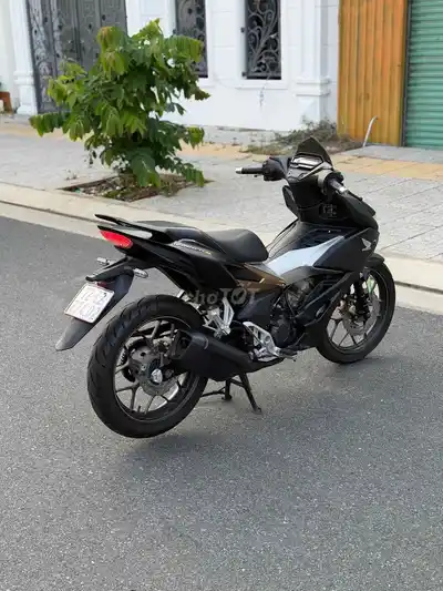 Хонда Виннер X V2 ABS черная