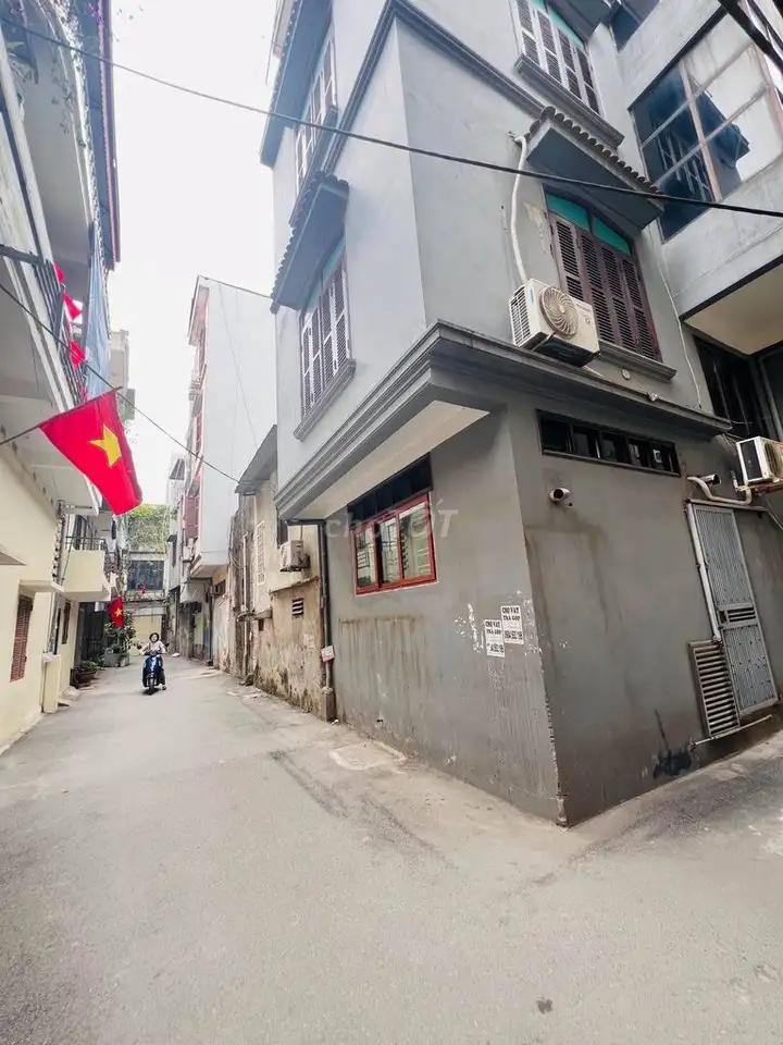 Дом на ул. Ле Лои, Ханьдонг, оживленная торговля, 44 м²