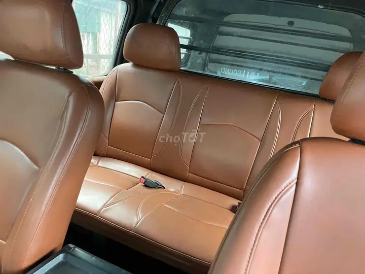 Hyundai Starex 2004, 6 мест, АКПП, коричневый