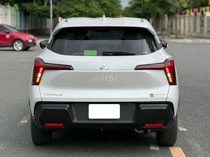 Mitsubishi Xforce 2024, пробег 17 000 км, один владелец