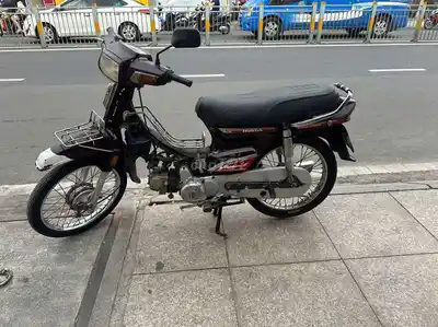 Honda Dream Тайский коричневый красный 90% новый