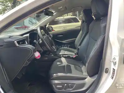 Toyota Corolla Altis 1.8HEV 2022 (бензин-электро)