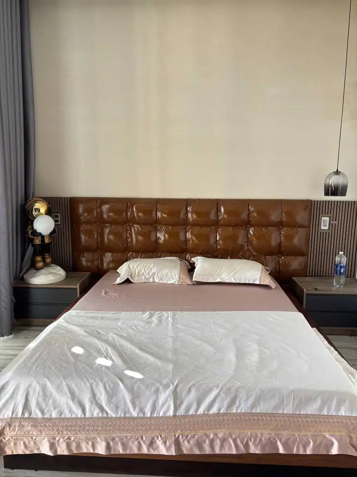 Дом 3 этажа, 3 спальни, 82 м²