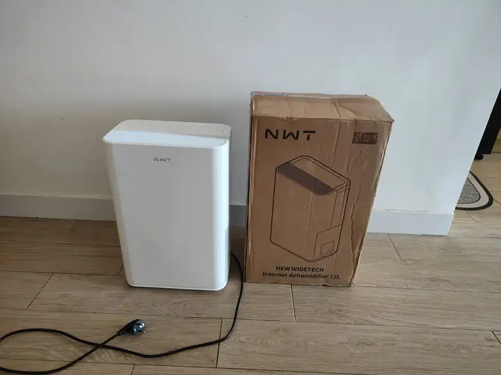 Осушитель воздуха New Widetech NWT WDH312ENW1
