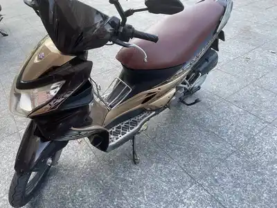 Suzuki Hayate 125