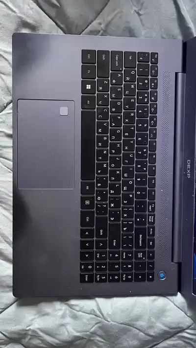 Ноутбук DEXP Atlas M15-I5W303