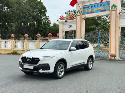 VINFAST LUX SA PLUS 2019 СЕМЕЙНЫЙ АВТОМОБИЛЬ В ОТЛИЧНОМ СОСТОЯНИИ