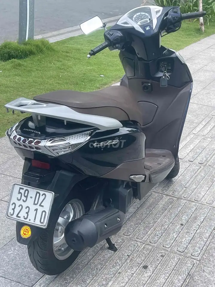 Honda Lead 125cc 2017, состояние отличное, двигатель заводской