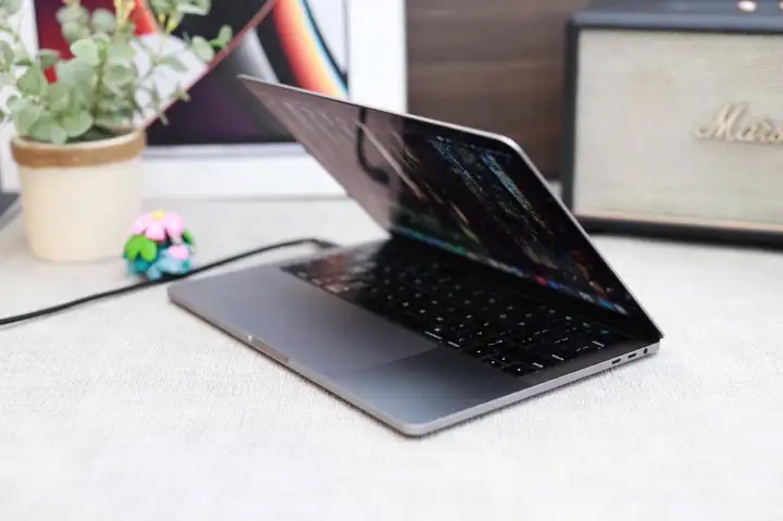 MacBook Pro 13" 2018