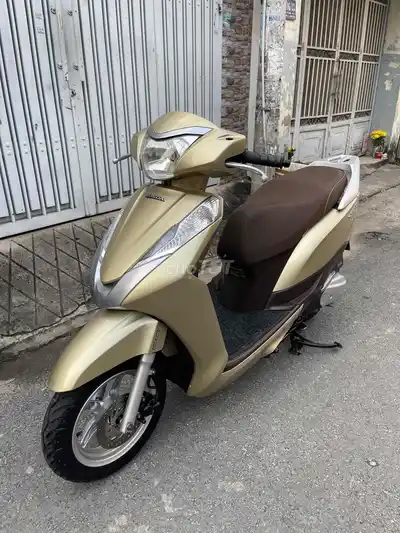 Honda Lead 125 2015 номера TP, красивый мопед, тихий родной двигатель