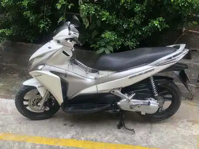 Honda Air Blade белый с серым
