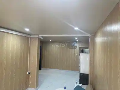 Первый этаж для бизнеса и проживания 3-4 человек