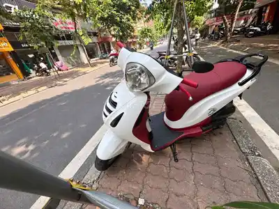 Скутер Honda PS 150i белый, красный