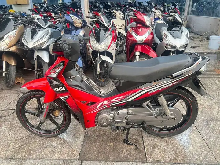 Yamaha Sirius RC 2014 Красно-черный Б/у