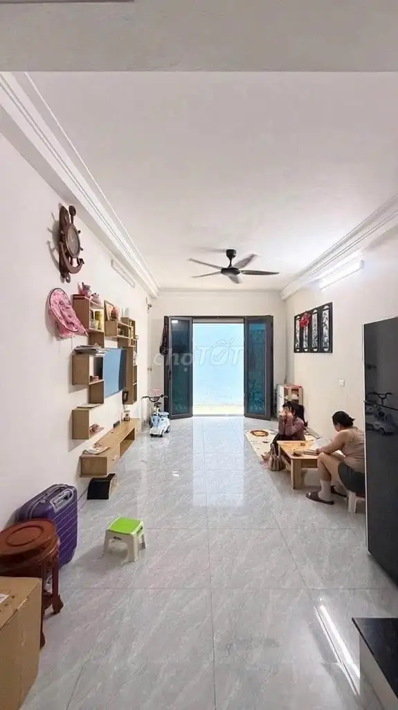 Bán nhà Bát Khối, Long Biên, 5 tầng, 3 ngủ, gần Aeon