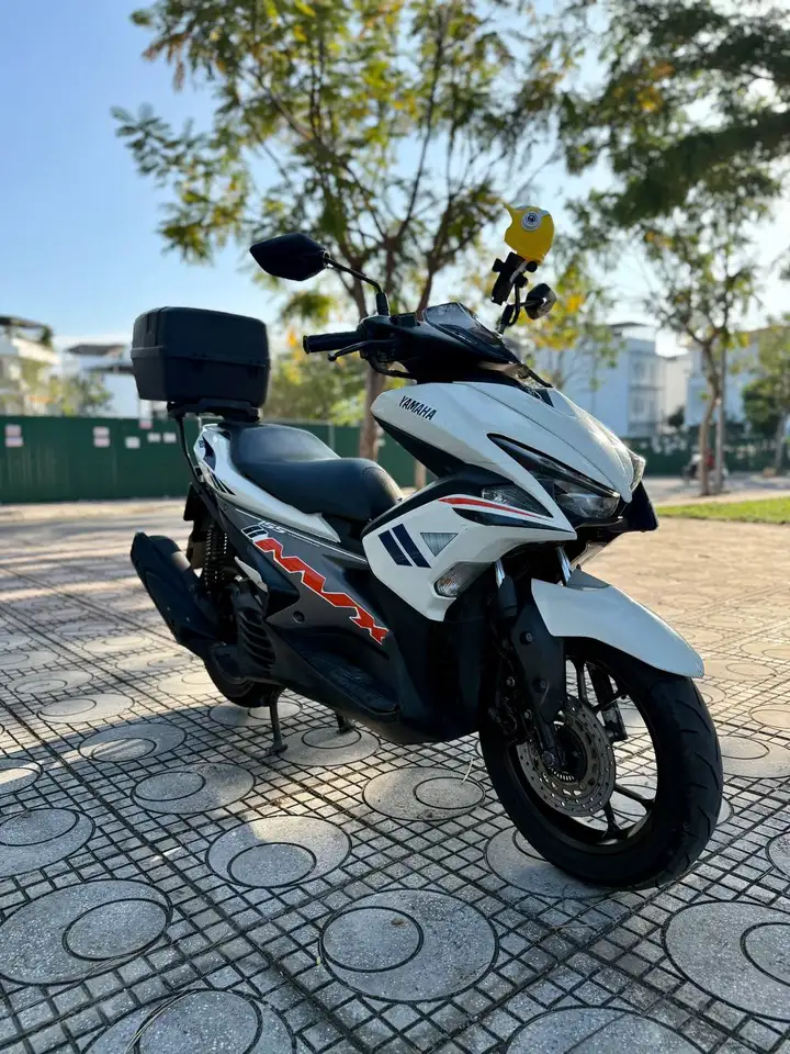 NVX 155