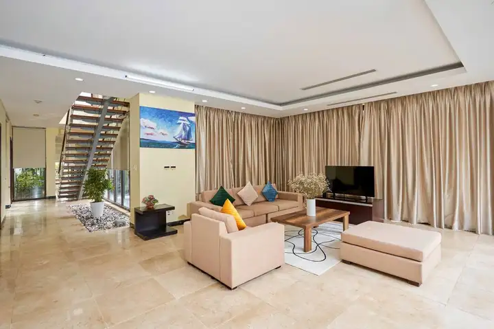 Villa 2 floors: 4 Bedroom 5WC 500m2