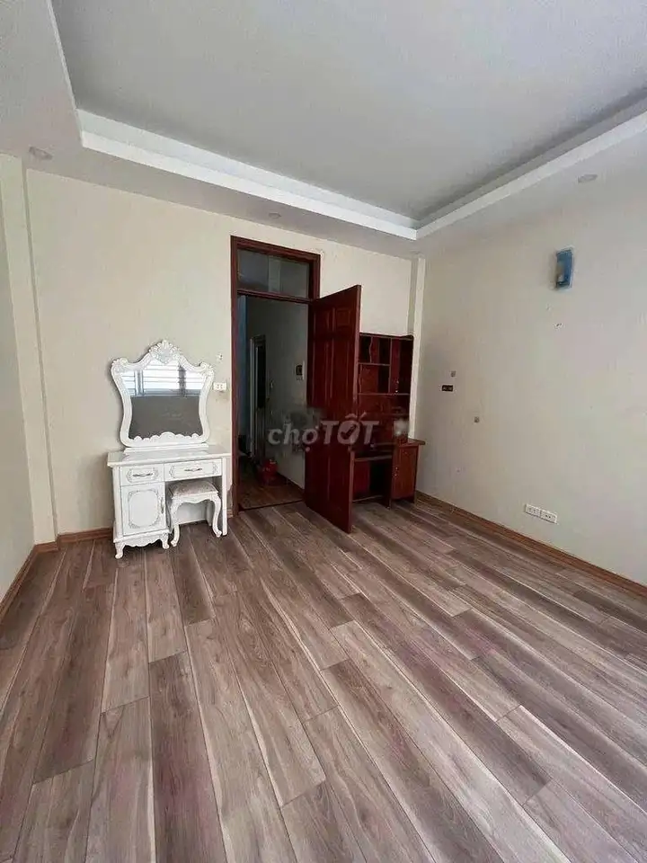 Аренда дома 50 м², 5 этажей, Кау Гы, Ханой