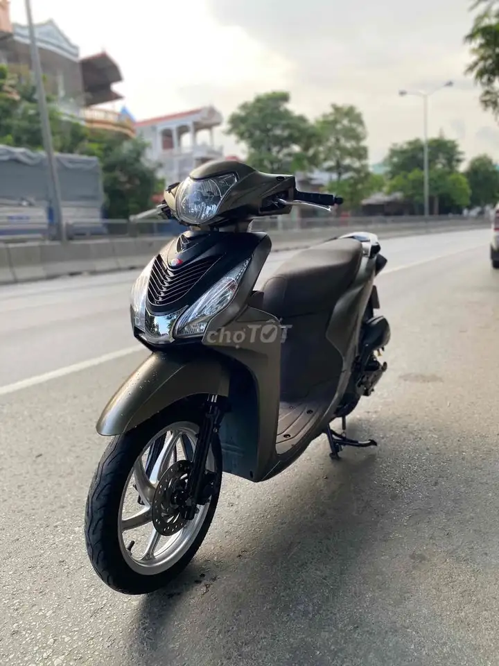 Honda Vision в идеальном состоянии