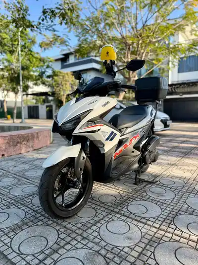 Мотоцикл Yamaha NVX 155