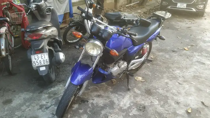 Yamaha Sirius 2017, Suzuki EN150A 2012