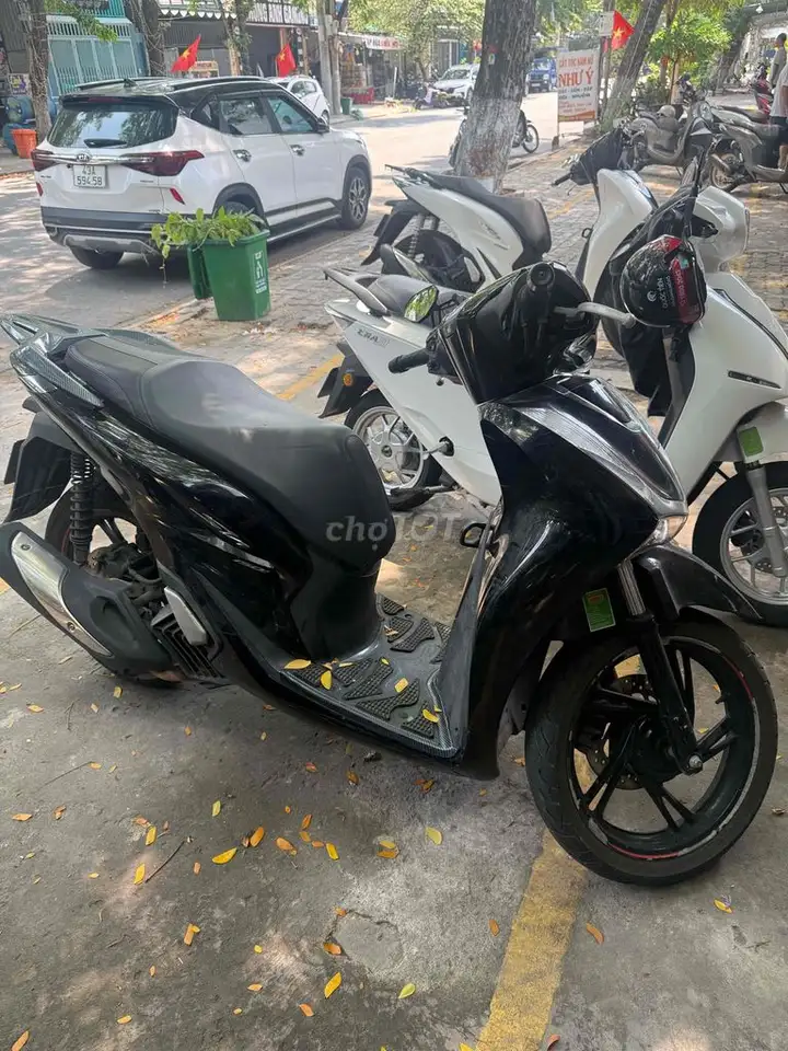Honda SH 150 CBS 2021 черный 35000 км