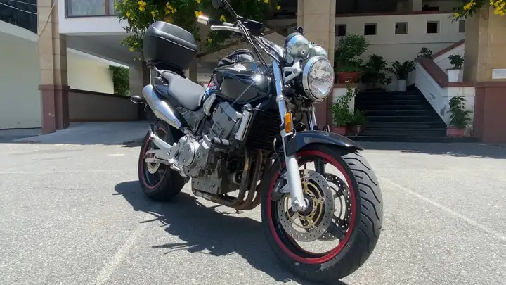 Аренда Honda Hornet 919 (CB900F)